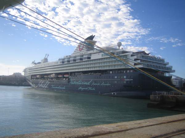 TUI Mein Schiff 1