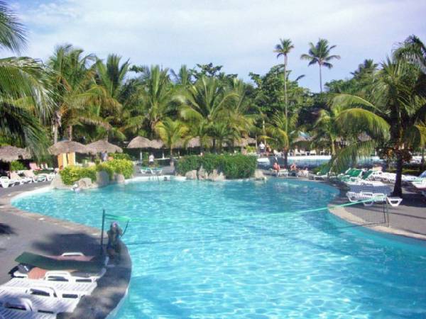 Riu Bachata, Poolbereich Riu Bachata, Poolbereich