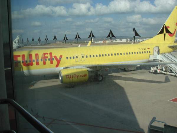 Flughafen Palma de Mallorca - Heimflug Tuifly Mai 2014 Flughafen Palma de Mallorca - Heimflug Tuifly Mai 2014