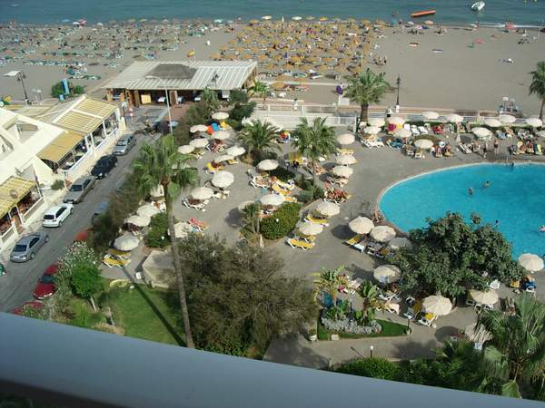 RIU Nautilus, Blick von der Suite 610 in den Garten- Poolbereich RIU Nautilus, Blick von der Suite 610 in den Garten- Poolbereich