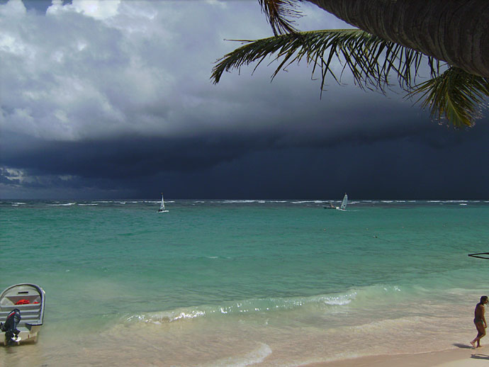 Riu Taino, Schnell nahendes, kurzes Gewitter