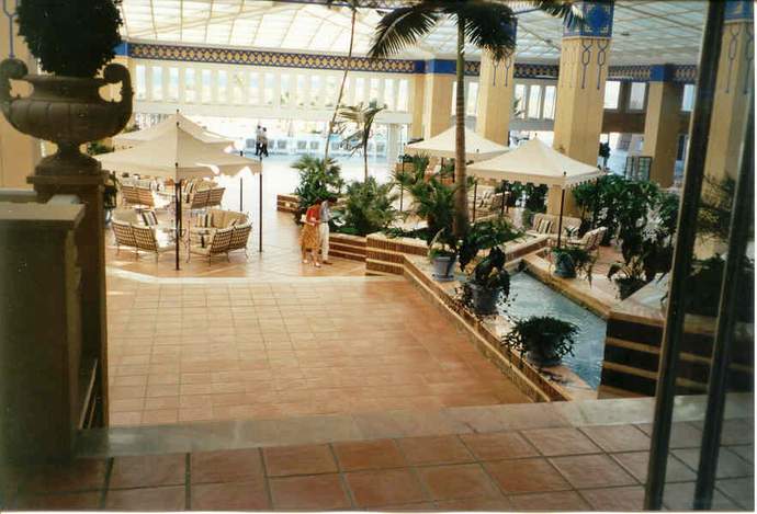 RIU Atlantico, Atrium, vom Eingangsbereich gesehen RIU Atlantico, Atrium, vom Eingangsbereich gesehen