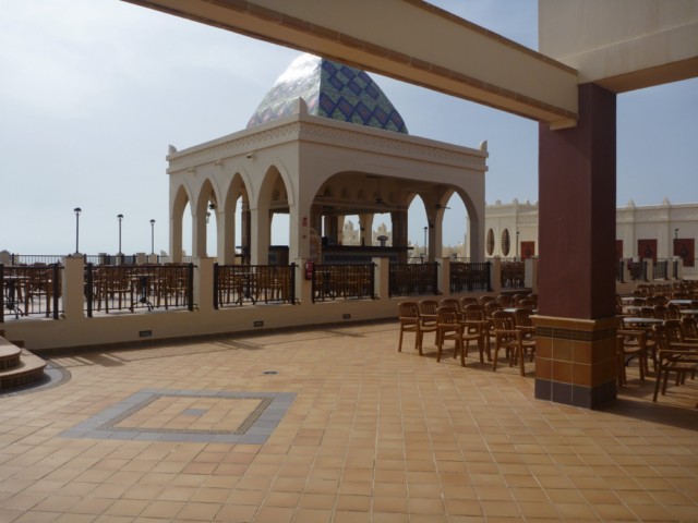 Riu Karamboa, Bars