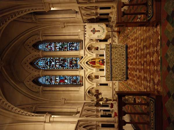 Dublin / Irland - Kirche in der Stadt  - 01 / 2026