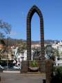 Das Denkmal von Heinrich dem Seefahrer am Eingang zum Park.