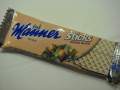 Das ist der süße Snack von Air Berlin, 1 Päckchen Manner Sticks ca. 3,4x 11 cm, auf dem Flug von Frankfurt nach Palma de Mallorca.