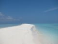 die 800 m lange Sandbank am Ende der Insel