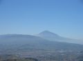 Im Hintergrund der El Teide mit mehr als 3.700 m Hhe