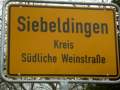 Siebeldingen, Deutsche Weinstrasse, Ort 12, Ortsschild.