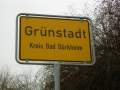 Grnstadt, Deutsche Weinstrasse, Ort 38, Ortsschild.