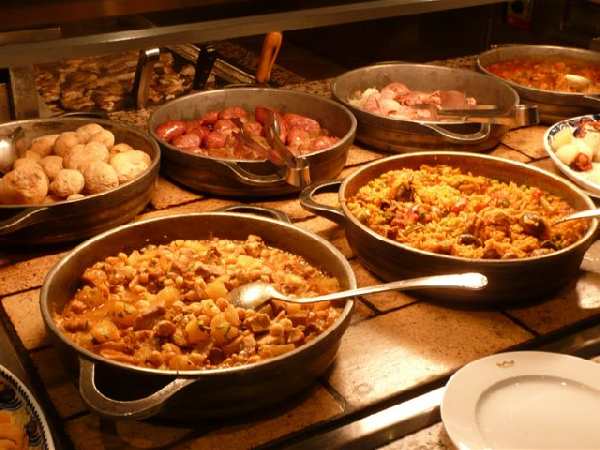 Riu Gran Canaria - Warmes Bufett im Restaurant Riu Gran Canaria - Warmes Bufett im Restaurant