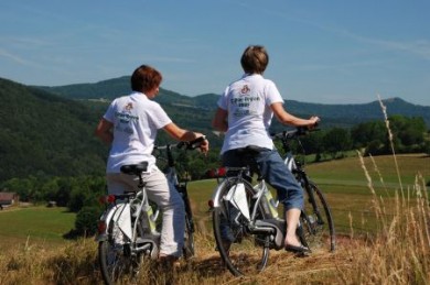 E-Bikes Dank eines E-Bikes muss man kein Spitzensportler sein, um die wunderschönen Landschaften zwischen Main und Rhön durchradeln zu können.