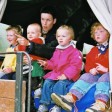 Eine Kutschfahrt ist vor allem für die jüngeren Kinder eine spannende Angelegenheit. Eine Kutschfahrt ist vor allem für die jüngeren Kinder eine spannende Angelegenheit.