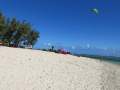 Kites am Strand des Le Morne