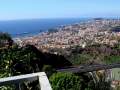 Blick vom Garten auf Funchal.