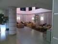 Lobby, Sitzbereiche in Nhe zur Rezeption im RIU Costa Lago.